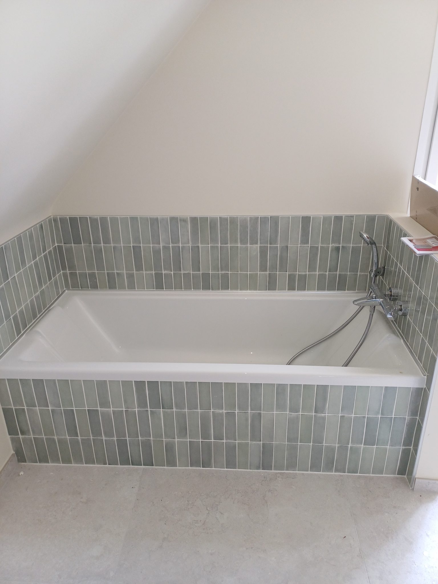 Pose de carrelage salle de bain à Flers